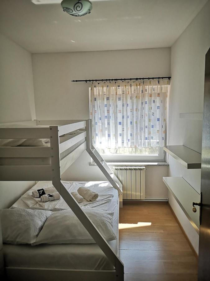 Apartma Ceh Gabrovica pri Črnem Kalu Екстериор снимка