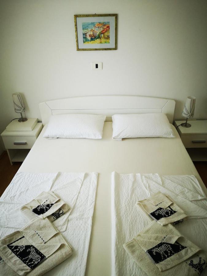 Apartma Ceh Gabrovica pri Črnem Kalu Екстериор снимка